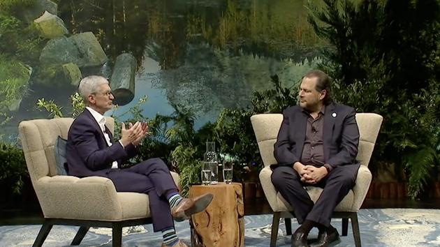 苹果官网上 5W 充电器显示“已售完”,“五福一安”或迎来终结 苹果官网上 5W 充电器显示“已售完”,“五福一安”或迎来终结