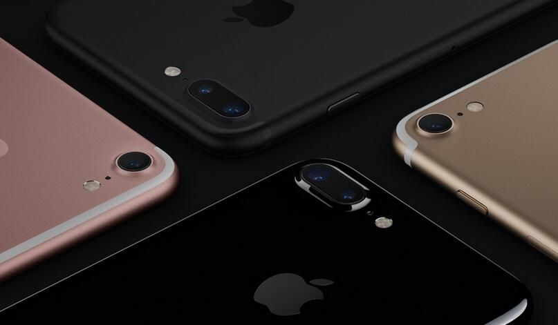 苹果iPhone SE二代概念设计:全面屏,顶部有“刘海” 苹果iPhone SE二代概念设计:全面屏,顶部有“刘海”