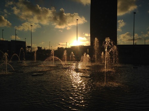 苹果申请 Apple Store 设备锁专利,让零售店更安全 苹果申请 Apple Store 设备锁专利,让零售店更安全