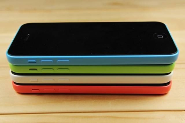 苹果发布米奇 90 周年特别版 Beats Solo 3 无线耳机 苹果发布米奇 90 周年特别版 Beats Solo 3 无线耳机