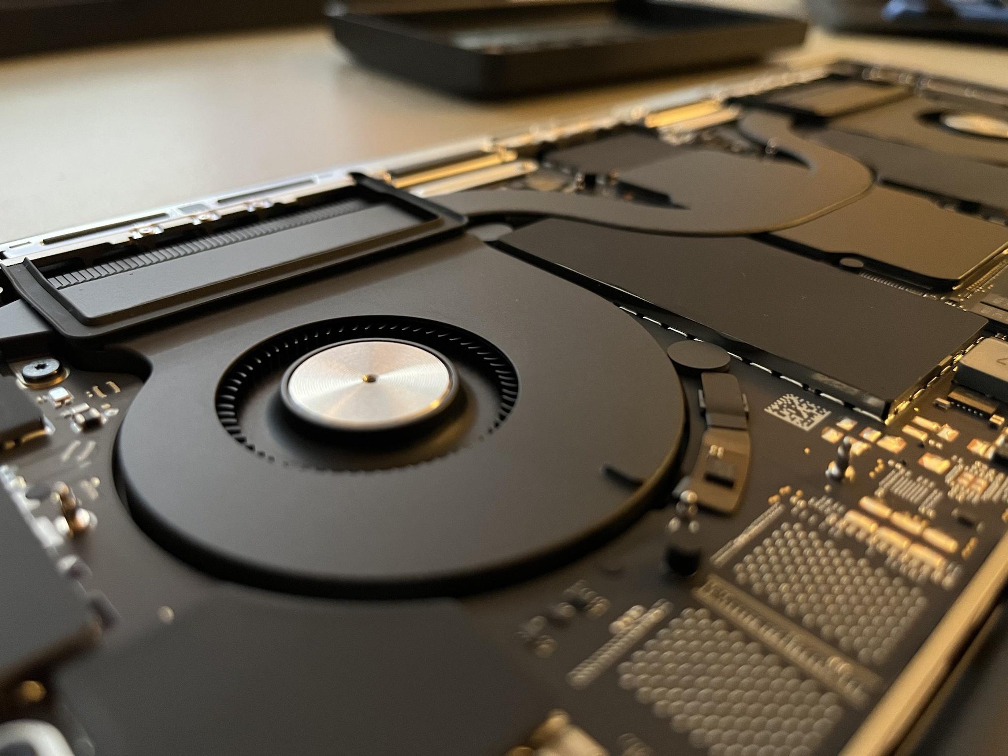 腾讯微信团队表示将与 Apple 共同合作探索暗黑模式适配 腾讯微信团队表示将与 Apple 共同合作探索暗黑模式适配