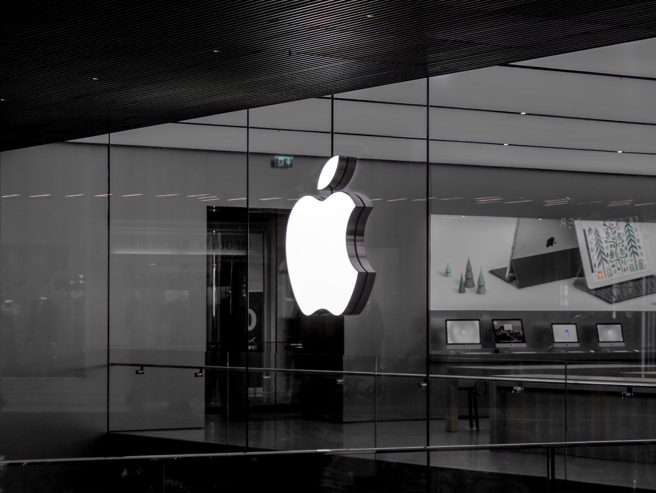 苹果全新A12及A12X处理器曝光,提升太明显了! 苹果全新A12及A12X处理器曝光,提升太明显了!