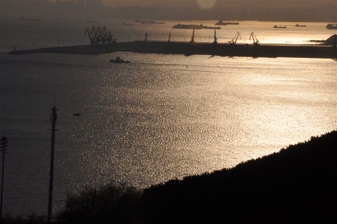 iPhone 12/Pro 预购火爆,部分型号交货时间已推迟至 11 月 iPhone 12/Pro 预购火爆,部分型号交货时间已推迟至 11 月