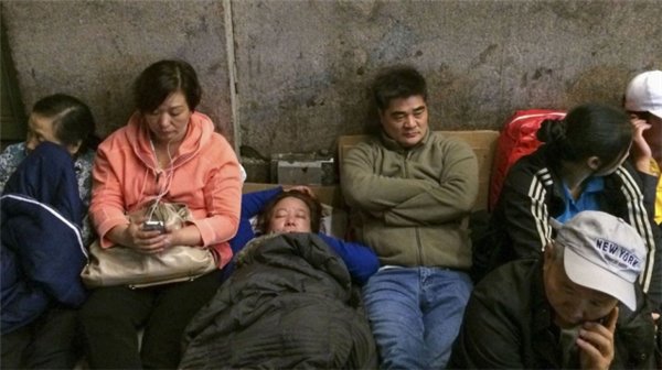 iOS 版「百度网盘 HD」内测已适配黑暗模式 iOS 版「百度网盘 HD」内测已适配黑暗模式