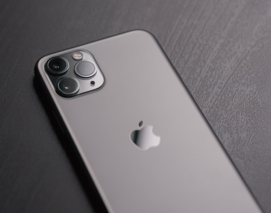 iPhone6与安卓机续航PK:iPhone 6 Plus最佳 iPhone6与安卓机续航PK:iPhone 6 Plus最佳