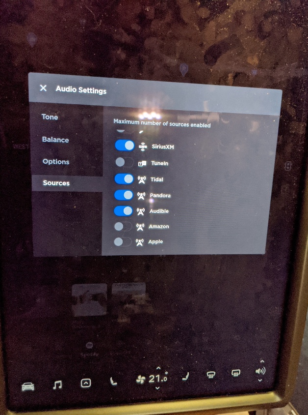 iPhone7防水有新招?苹果已取接口自闭合专利 iPhone7防水有新招?苹果已取接口自闭合专利