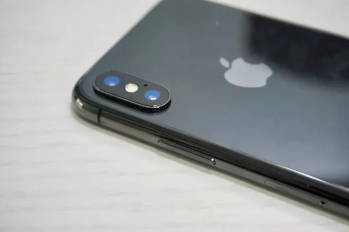 古尔曼:苹果 2024 年的重点集中在 Vision Pro 等可穿戴设备,而非 iPhone 古尔曼:苹果 2024 年的重点集中在 Vision Pro 等可穿戴设备,而非 iPhone