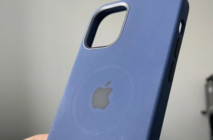 三款 iPhone 12 机身与苹果 SE、7、8、X、11 大对比 三款 iPhone 12 机身与苹果 SE、7、8、X、11 大对比