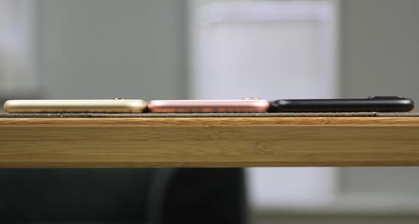 致模仿iPhone的那些国产手机:成功不是模仿出来的 致模仿iPhone的那些国产手机:成功不是模仿出来的