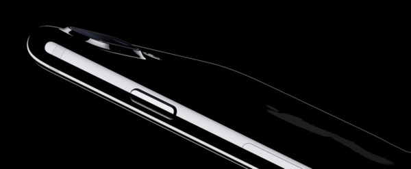 苹果任命新公关主管:曾是 CEO 库克老部下 苹果任命新公关主管:曾是 CEO 库克老部下