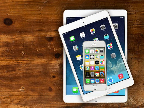 iPhone8外观频繁曝光,参数配置却无人提及 iPhone8外观频繁曝光,参数配置却无人提及