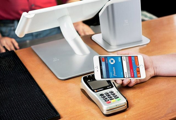 消息称新款 MacBook Air 有望于苹果 WWDC 2022 亮相,配备 M2 芯片 消息称新款 MacBook Air 有望于苹果 WWDC 2022 亮相,配备 M2 芯片