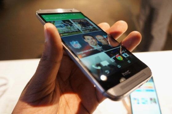 苹果申请新专利:让MacBook给iPhone无线充电 苹果申请新专利:让MacBook给iPhone无线充电