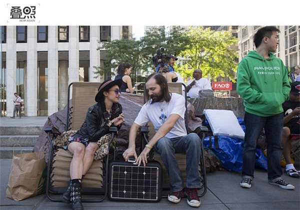 苹果印度首家零售店在孟买开业,库克亲临现场 苹果印度首家零售店在孟买开业,库克亲临现场